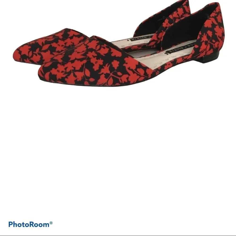 Alice + Olivia Red & Black Graphic floral flats.